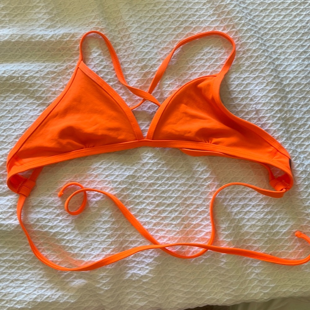 Jolyn orange triangle top